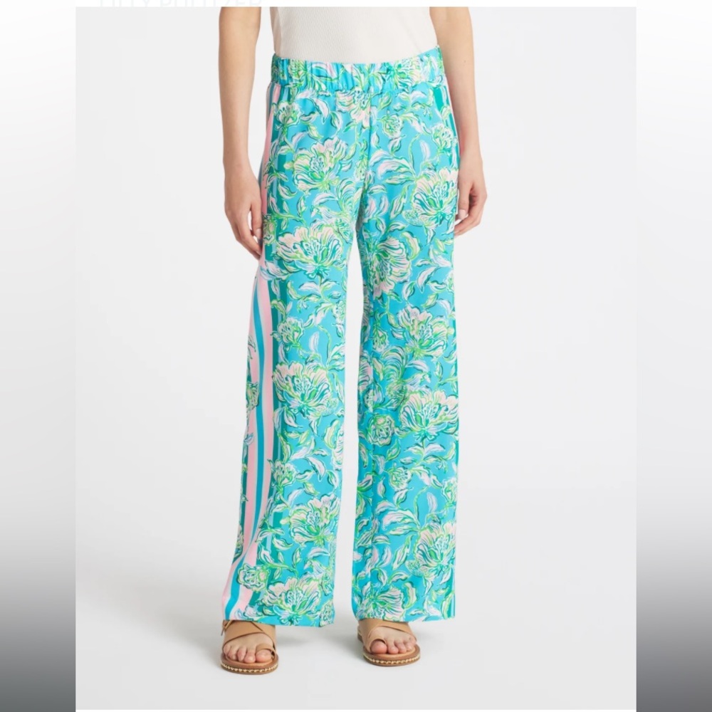 Lily Pulitzer Bundle!!!! Pants and Shorts included! 🌊☀️🐚🩷